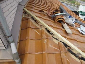 ガイドライン工法,棟巻き直し,冠瓦