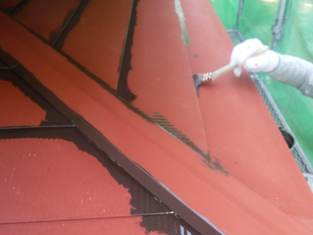 【鉄部塗装】<br />ウレタン系の塗料を使用します。