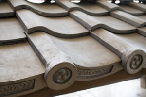 瓦屋根メンテナンスの基本と周期