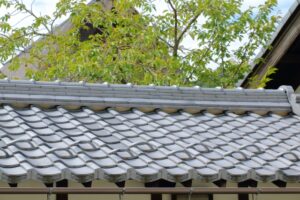 瓦屋根を放置すると起こるトラブル